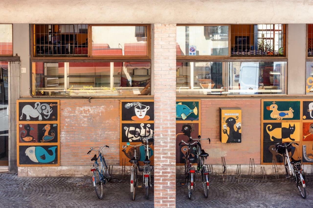 Ferrara Mercato Fancy Studio ภายนอก รูปภาพ